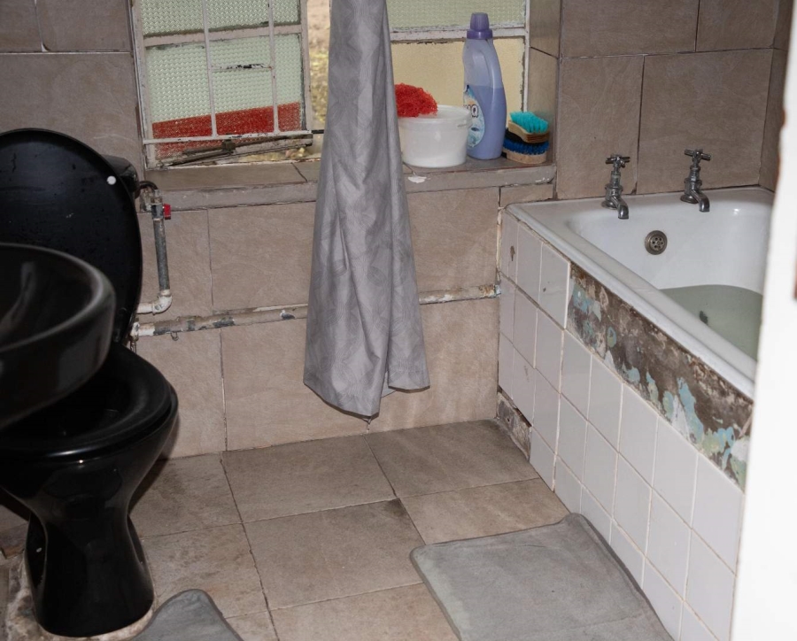 4 Bedroom Property for Sale in Heilbron Free State